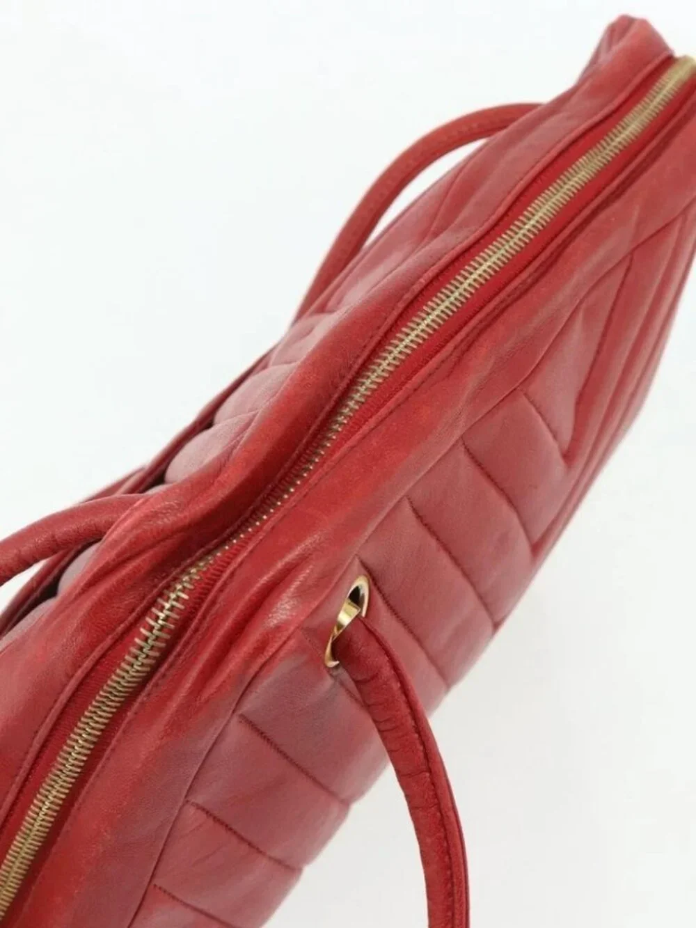 CHANEL V Stitch Shoulder Bag Lamb Skin Gold Red CC Auth mr2345